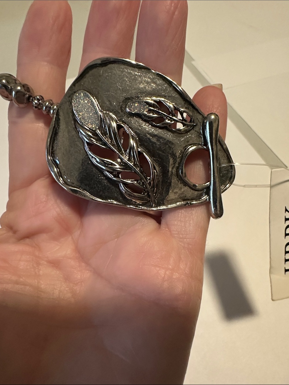 Bracelet stretchy Silver Leaf design with Toggle clasp